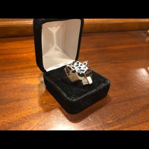 Panther ring